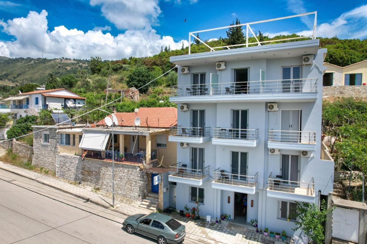 Nefelis Rooms Himarë Exterior foto