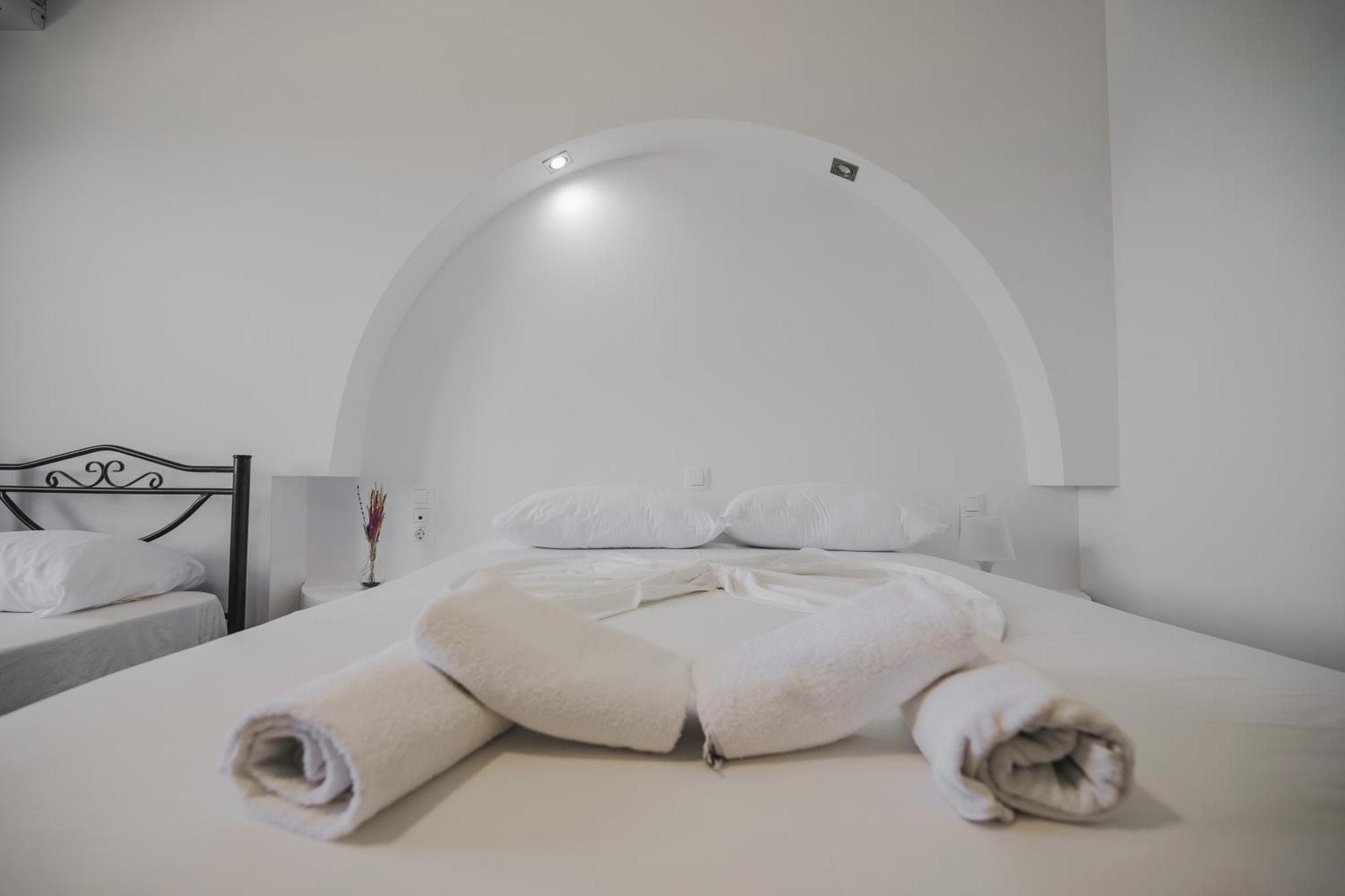 Nefelis Rooms Himarë Habitación foto